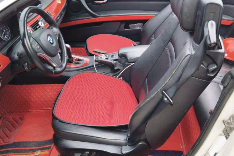 Used BMW 3 Series 2011 325i Convertible Coupe Left Front Seat