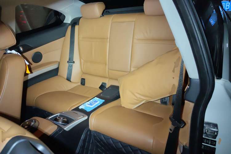 Used BMW 3 Series 2011 320i Coupe Left Rear Seat