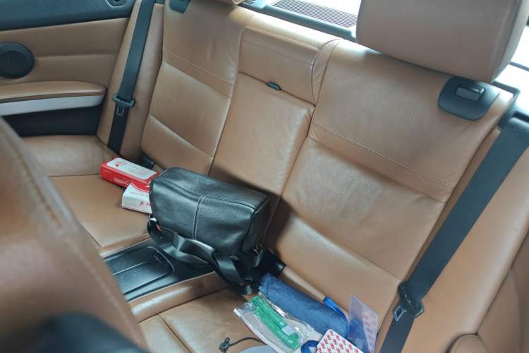Used BMW 3 Series 2011 320i Convertible Coupe Left Rear Seat