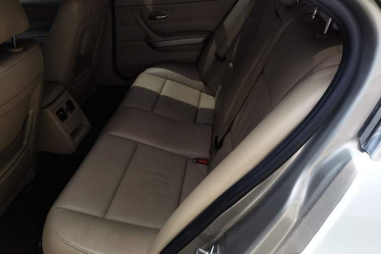 Used BMW 3 Series 2011 320i Luxury Edition Left Rear Seat