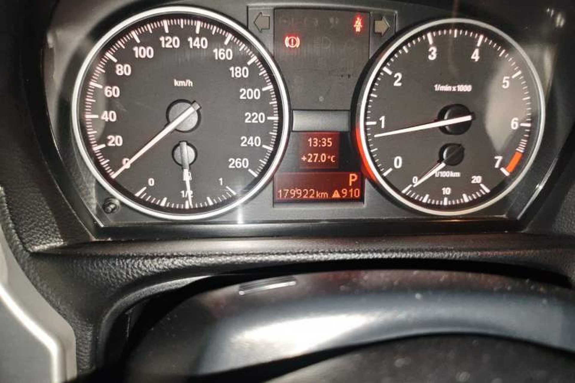 Used BMW 3 Series 2011 320i Convertible Coupe Odometer Close Up
