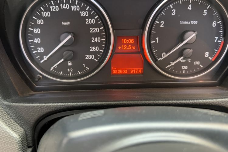 Used BMW 3 Series 2011 335i Convertible Coupe Odometer Close Up