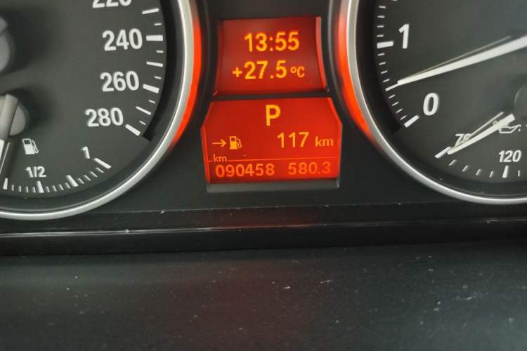 Used BMW 3 Series 2011 325i two-door coupe Odometer Close Up