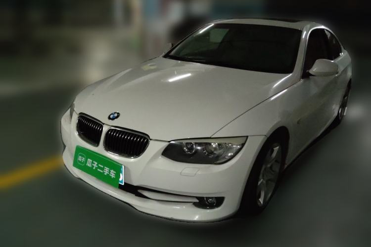 Used BMW 3 Series 2011 325i two-door coupe Guazi used car, China used car export, Used car for sale, Used cars, Cheapest cars for sale