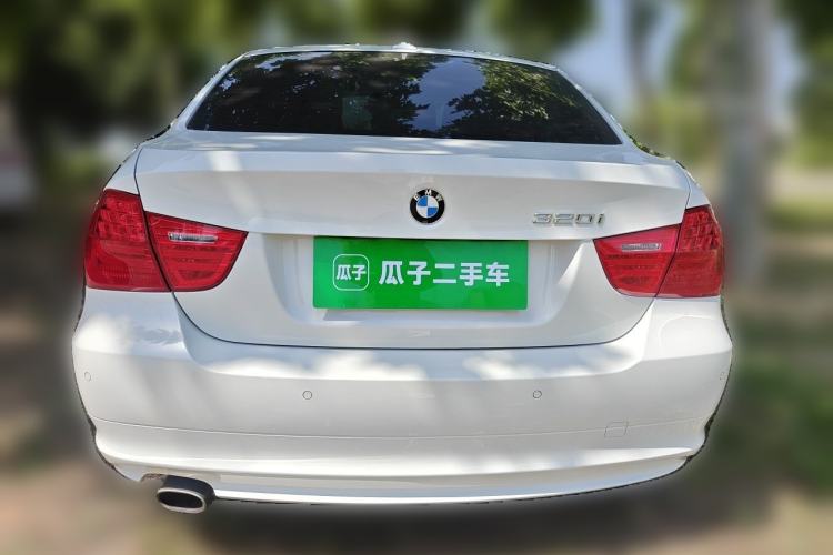 Used BMW 3 Series 2011 320i Luxury Edition Rear