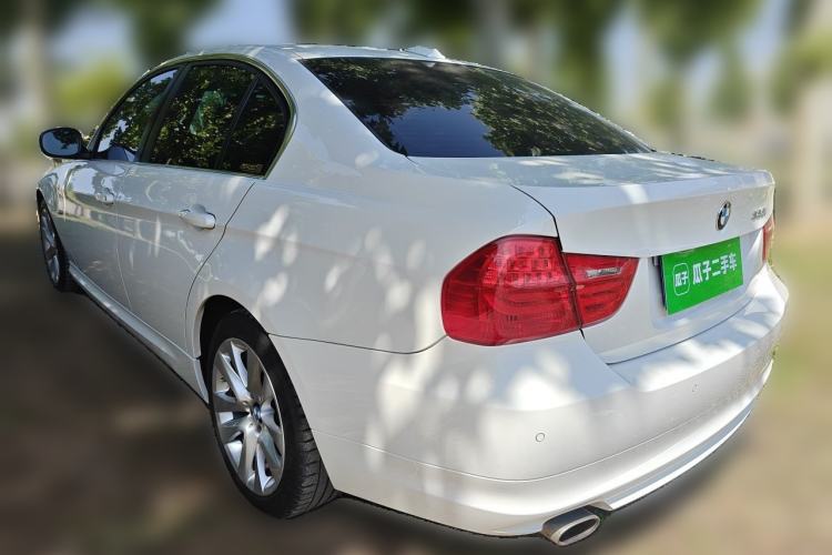 Used BMW 3 Series 2011 320i Luxury Edition Rear Left 45 Deg