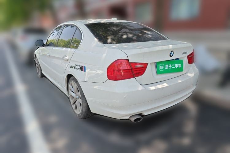 Used BMW 3 Series 2011 320i Luxury Edition Rear Left 45 Deg