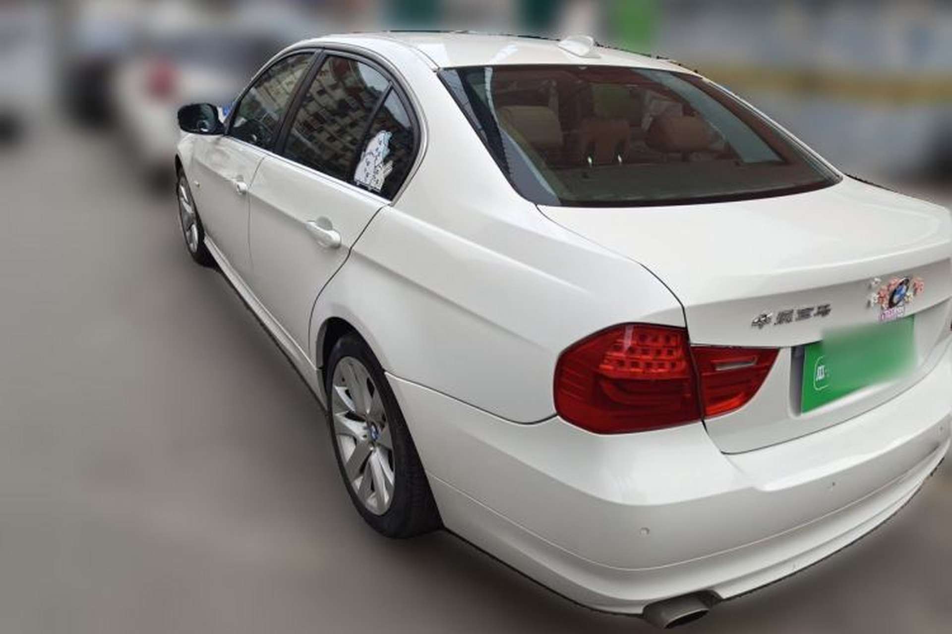 Used BMW 3 Series 2011 320i Luxury Edition Rear Left 45 Deg