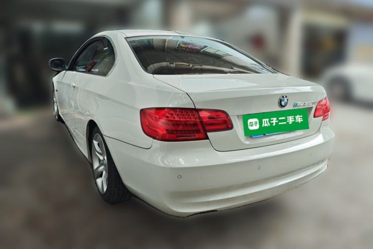 Used BMW 3 Series 2011 325i two-door coupe Rear Left 45 Deg
