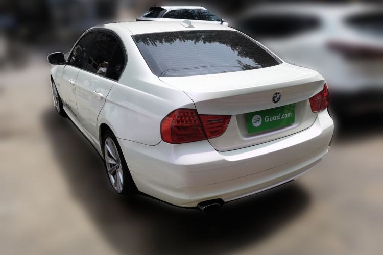 Used BMW 3 Series 2011 320i Luxury Edition Rear Left 45 Deg