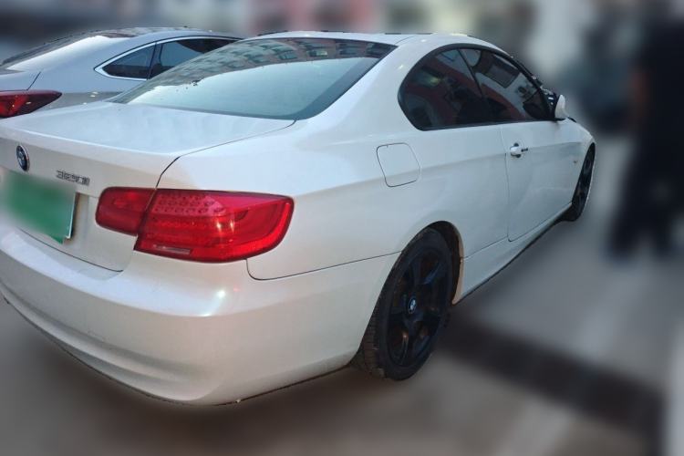 Used BMW 3 Series 2011 320i Coupe Rear Right 45 Deg