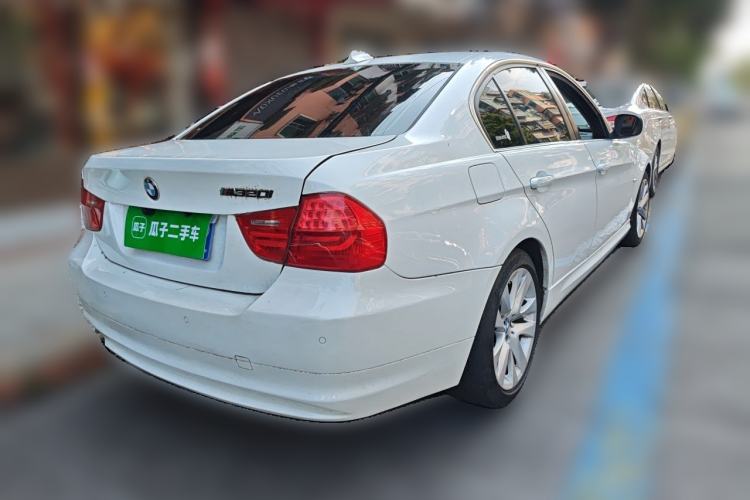 Used BMW 3 Series 2011 320i Luxury Edition Rear Right 45 Deg