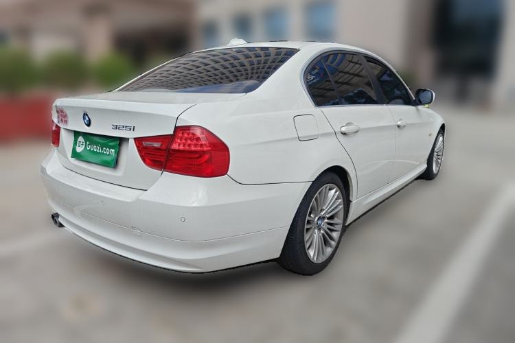 Used BMW 3 Series 2011 325i Sport Edition Rear Right 45 Deg
