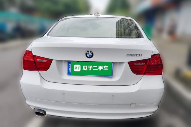Used BMW 3 Series 2011 320i Luxury Edition Rear