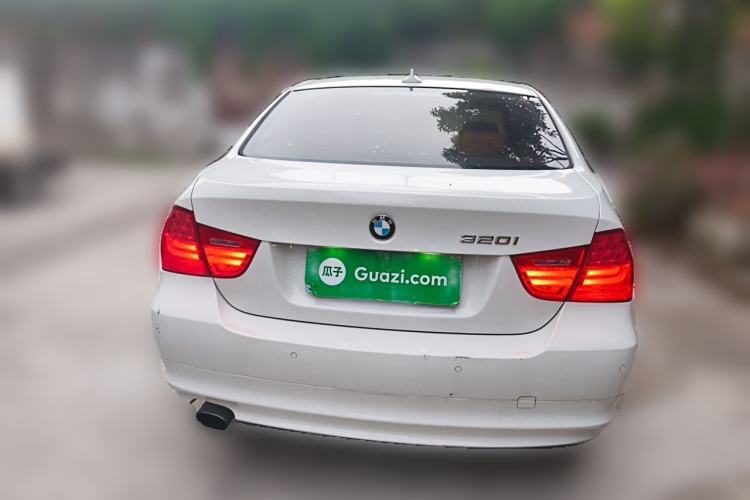 Used BMW 3 Series 2011 320i Luxury Edition Rear