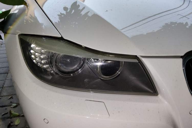 Used BMW 3 Series 2011 320i Luxury Edition Right Front Headlight
