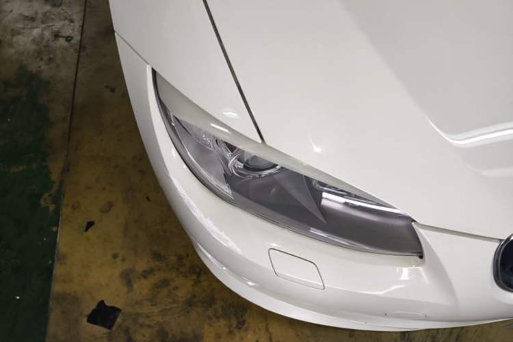 Used BMW 3 Series 2011 320i Convertible Coupe Right Front Headlight