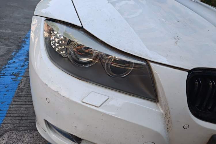 Used BMW 3 Series 2011 320i Luxury Edition Right Front Headlight