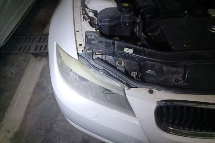 Used BMW 3 Series 2011 320i Sport Edition Right Front Headlight