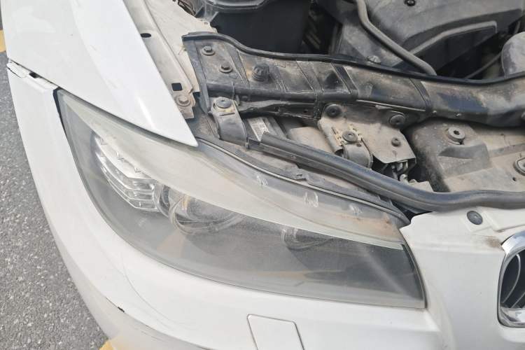 Used BMW 3 Series 2011 325i Sport Edition Right Front Headlight