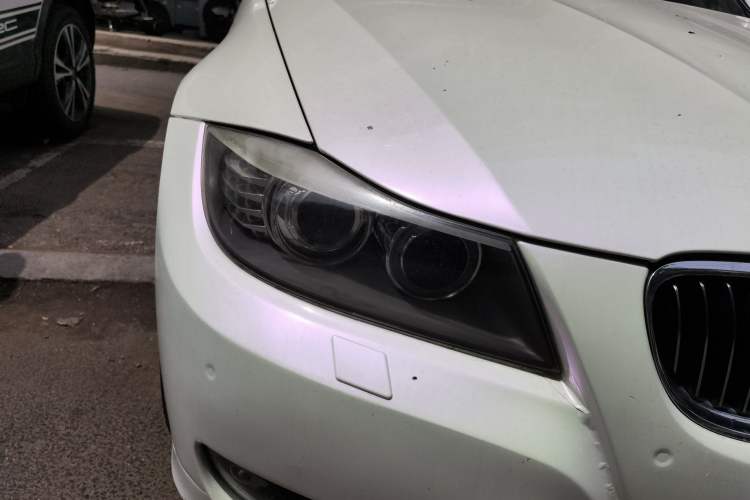 Used BMW 3 Series 2011 320i Luxury Edition Right Front Headlight