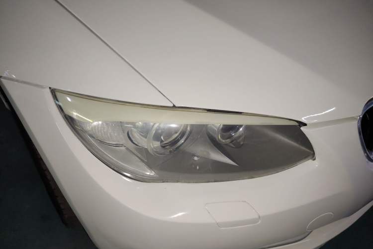 Used BMW 3 Series 2011 320i Convertible Coupe Right Front Headlight
