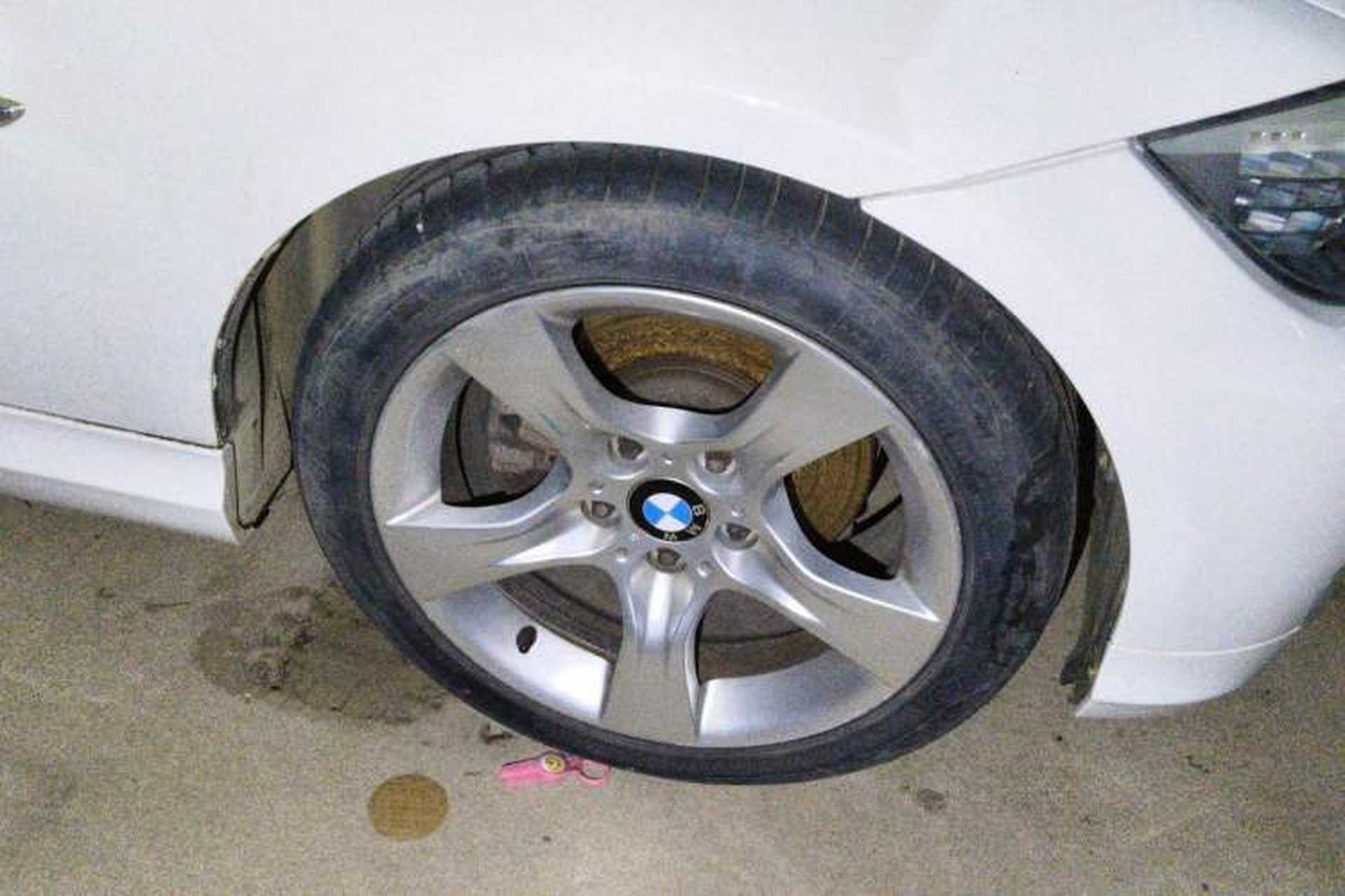Used BMW 3 Series 2011 325i Luxury Edition Right Front Wheel Hub