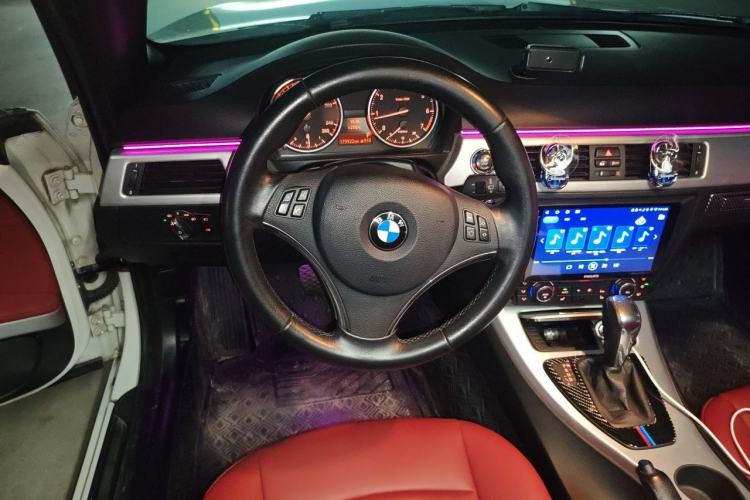 Used BMW 3 Series 2011 320i Convertible Coupe Steering Wheel