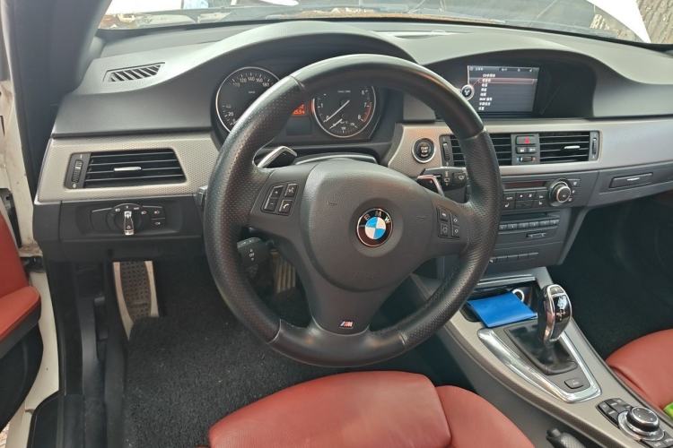 Used BMW 3 Series 2011 335i Convertible Coupe Steering Wheel