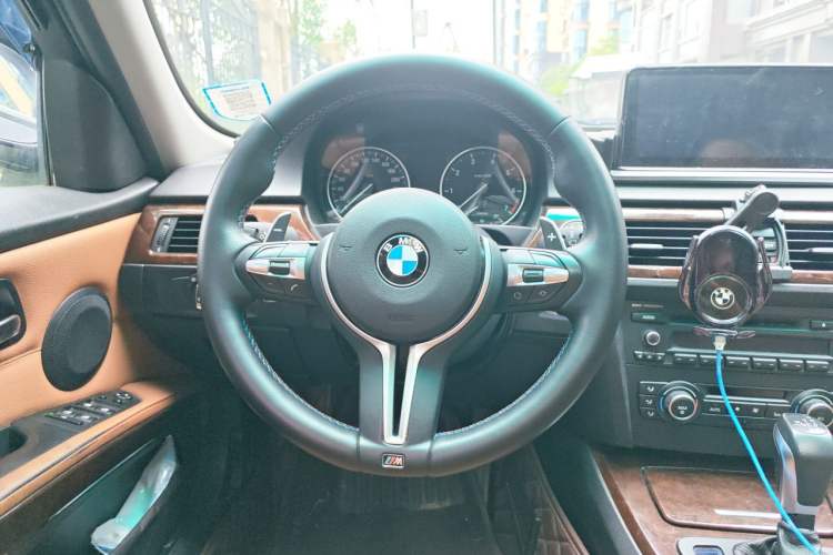 Used BMW 3 Series 2011 320i Sport Edition Steering Wheel