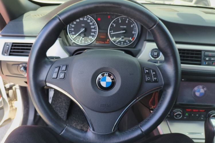 Used BMW 3 Series 2011 320i Convertible Coupe Steering Wheel
