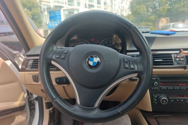 Used BMW 3 Series 2011 325i Sport Edition Steering Wheel