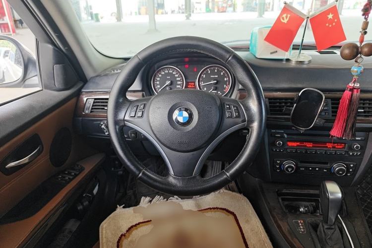 Used BMW 3 Series 2011 325i Sport Edition Steering Wheel