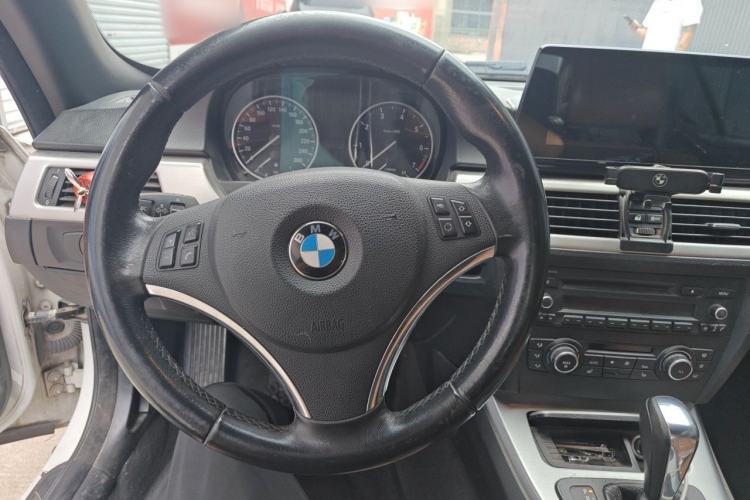 Used BMW 3 Series 2011 320i Convertible Coupe Steering Wheel