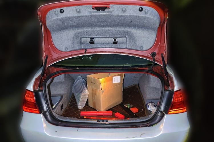 Used BMW 3 Series 2011 320i Sport Edition Trunk