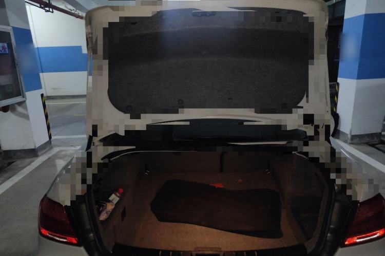 Used BMW 3 Series 2011 320i Coupe Trunk
