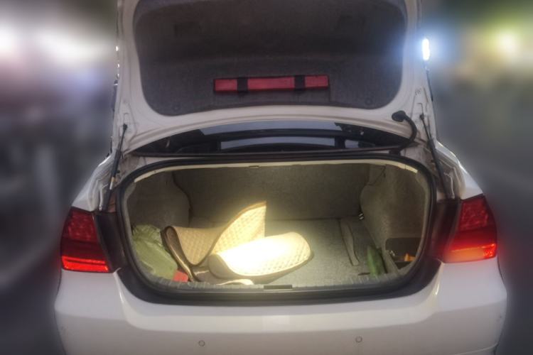 Used BMW 3 Series 2011 320i Sport Edition Trunk