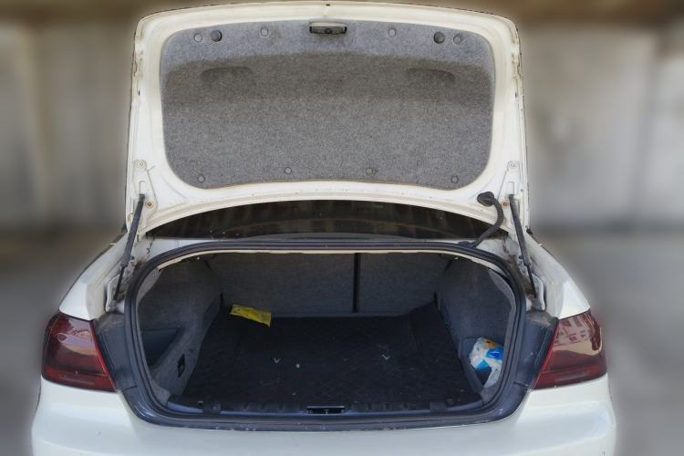 Used BMW 3 Series 2011 320i Coupe Trunk