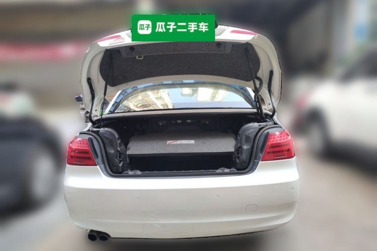 Used BMW 3 Series 2011 325i Convertible Coupe Trunk