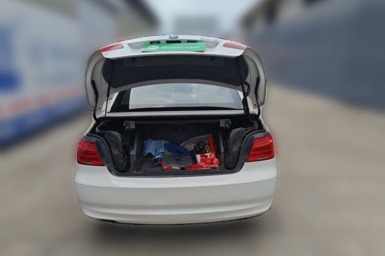 Used BMW 3 Series 2011 320i Convertible Coupe Trunk