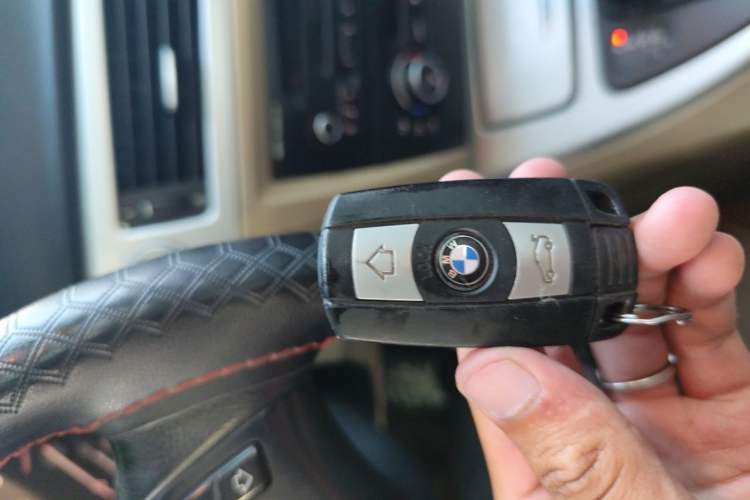 Used BMW 3 Series 2011 318i Leading Model Vehicle Key