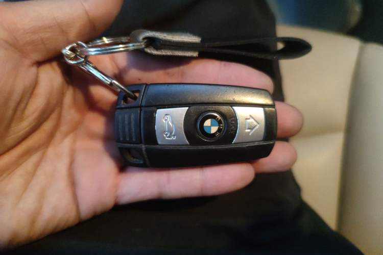 Used BMW 3 Series  Vehicle Key