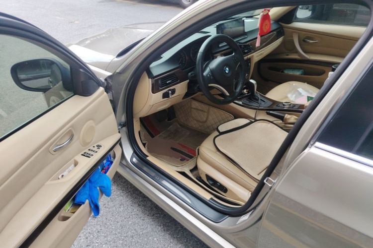 Used BMW 3 Series 2011 325i Sport Edition Driver Seat