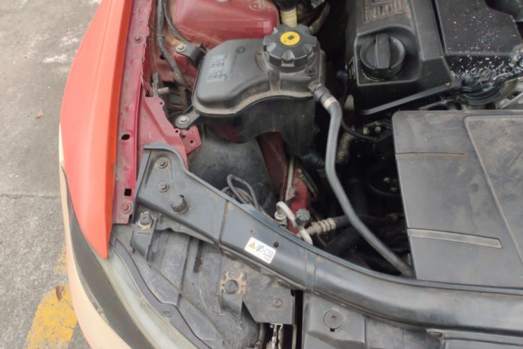 Used BMW 3 Series 2011 320i Luxury Edition Engine Bay Right