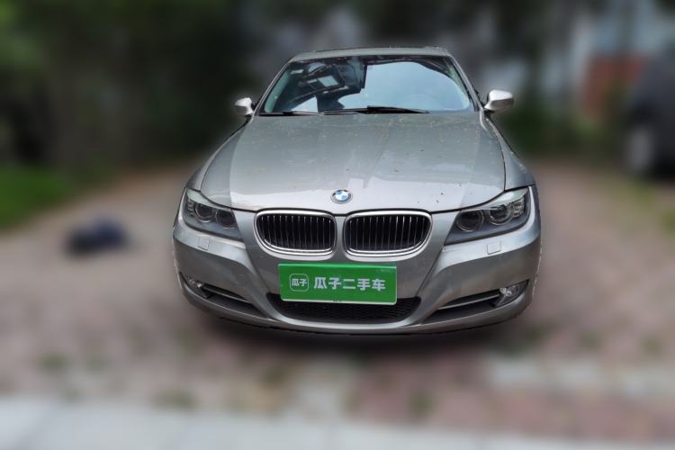 Used BMW 3 Series 2011 320i Luxury Edition Front