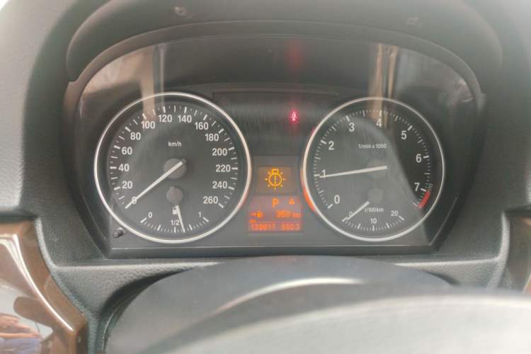 Used BMW 3 Series 2011 325i Sport Edition Instrument Cluster