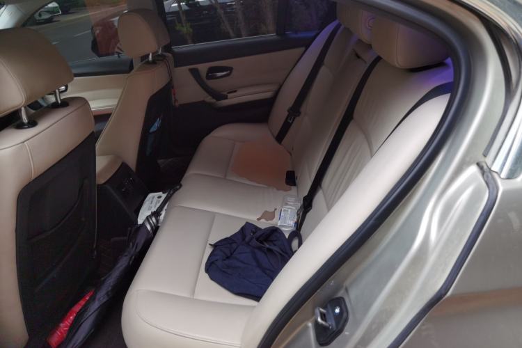 Used BMW 3 Series 2011 320i Luxury Edition Left Rear Seat