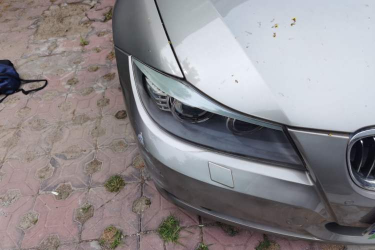 Used BMW 3 Series 2011 320i Luxury Edition Right Front Headlight