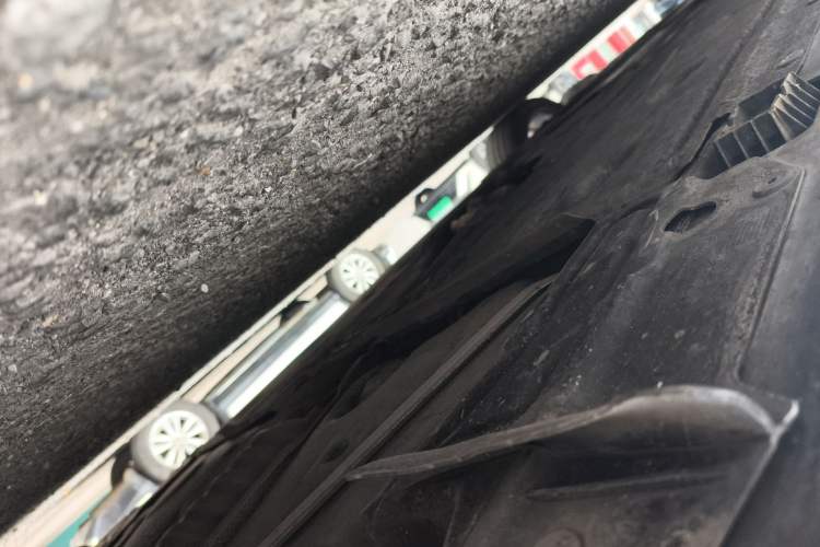 Used BMW 3 Series 2012 325i Luxury Edition Chassis Front Left