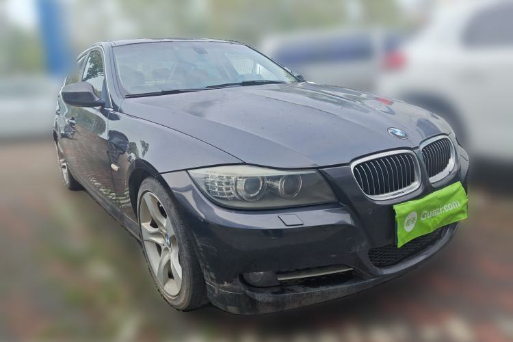 Used BMW 3 Series 2012 325i Luxury Edition Front Right 45 Deg